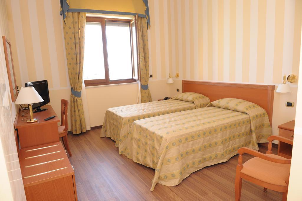 Park Hotel Elizabeth Mariotto الغرفة الصورة