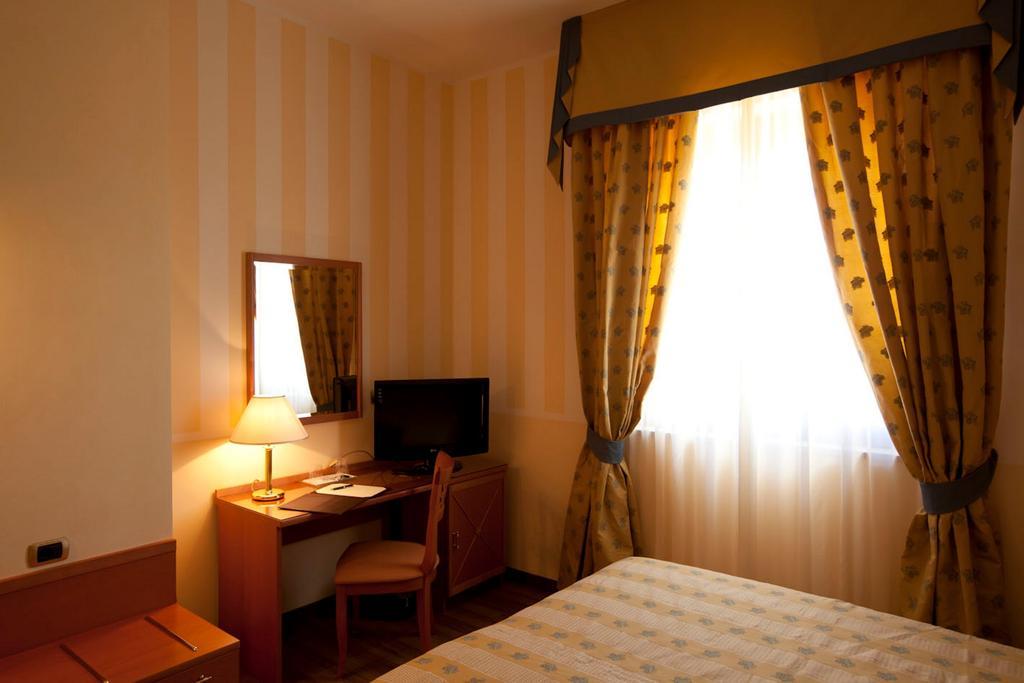 Park Hotel Elizabeth Mariotto الغرفة الصورة